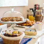 Romantic Il Piccolo Paradiso Bed & Breakfast