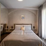 Romantic Il Piccolo Paradiso