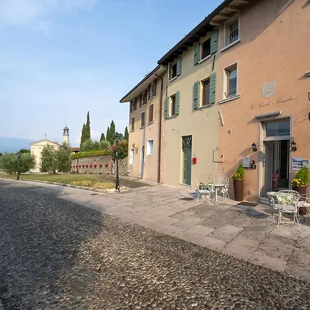 Romantic Il Piccolo Paradiso Alojamento de Acomodação e Pequeno-almoço 4*