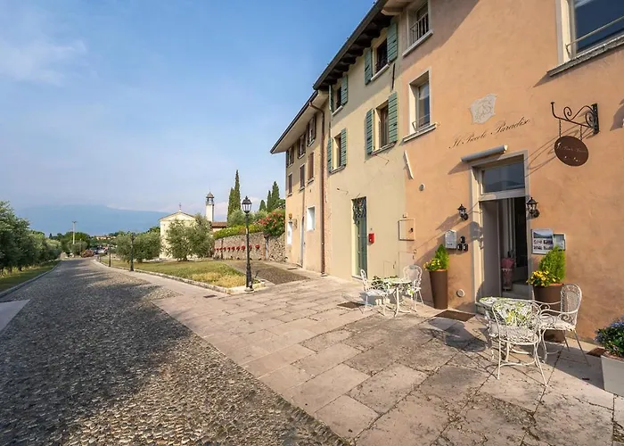 Romantic Il Piccolo Paradiso