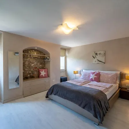 Romantic Il Piccolo Paradiso Bed and breakfast